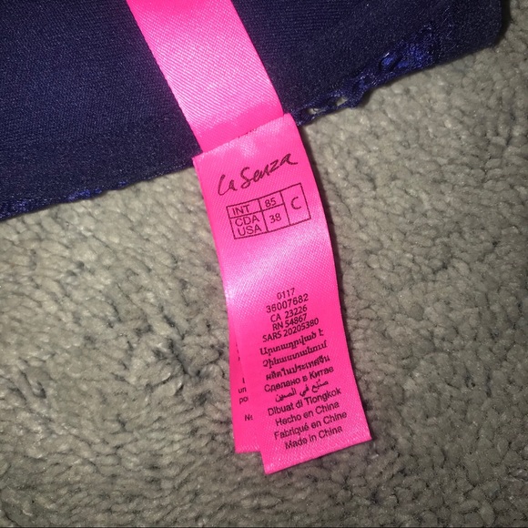 Push Up Bra - Picture 3 of 3